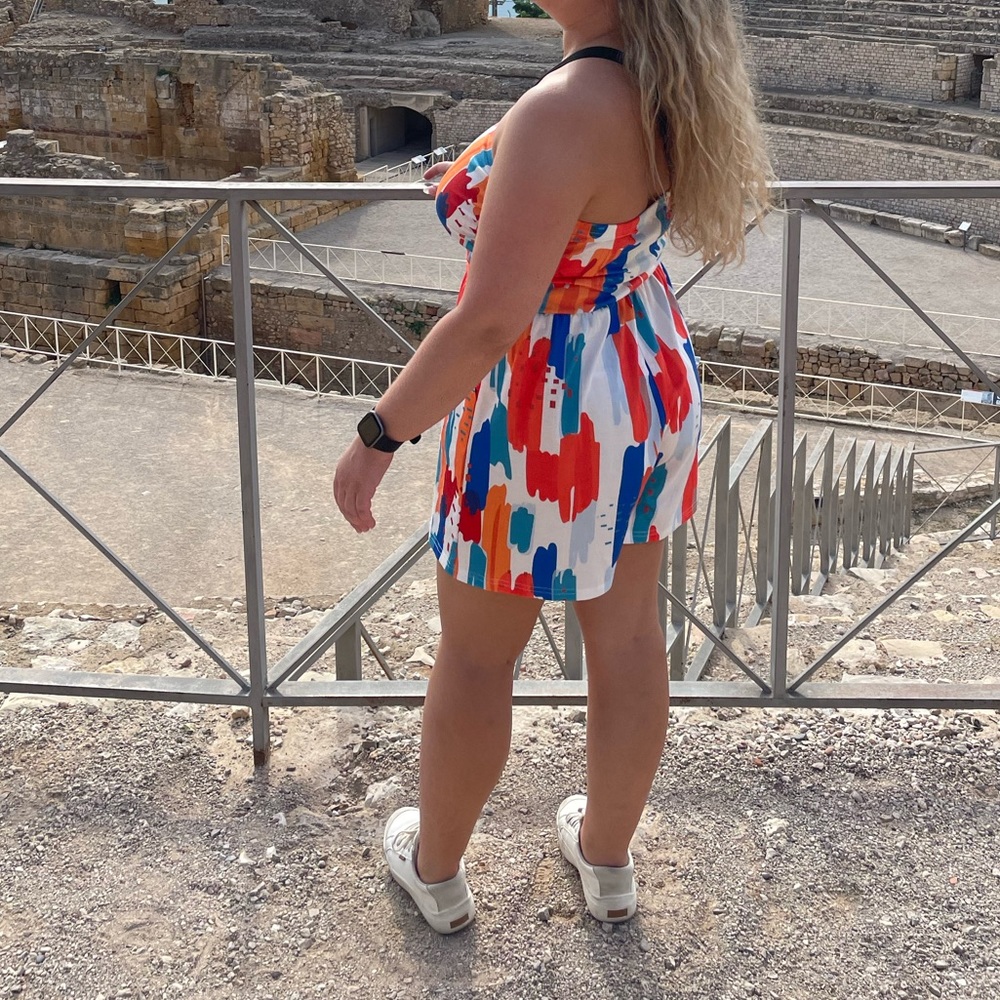 Colorblock Romper - Picture 4 of 6